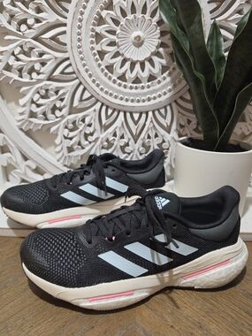 Adidas Solar Glide Black & Light Blue Running Shoes Womens 7.5
